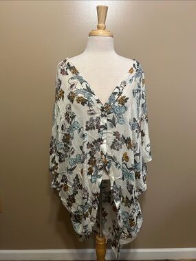 Maurices Cream Floral Button-Front Kimono with Flowers